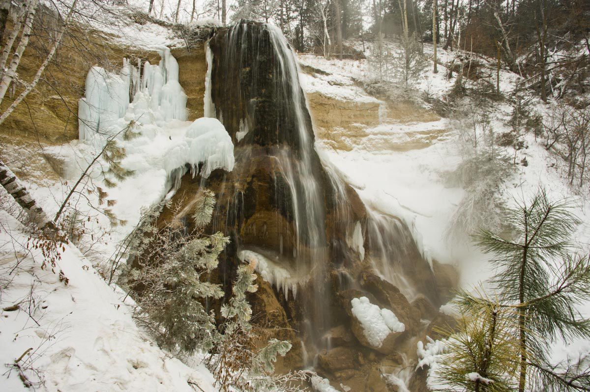 Smith Falls State Park waterfall